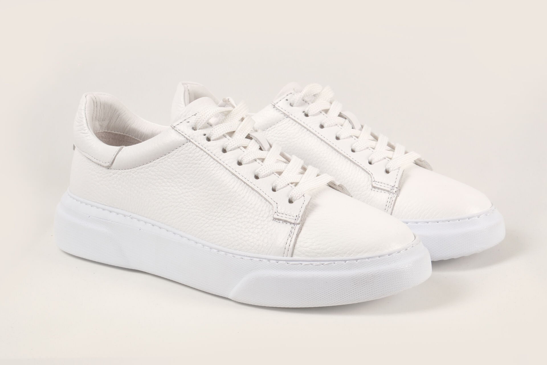 Massa Hakiki Deri Beyaz Sneakers